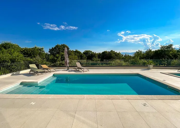 Luxury In Nature With Pool & Gym * Kostrena